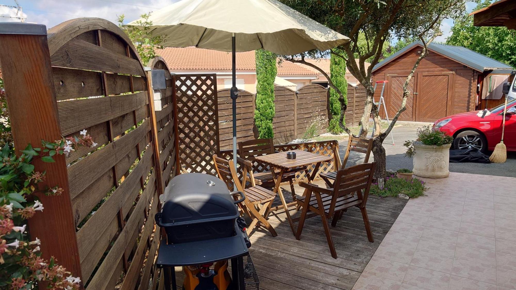 Welcome Logement Avec Terrasse Proche Bordeaux Saint-André-de-Cubzac Buitenkant foto